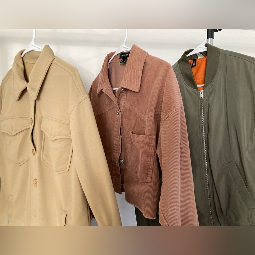 Bundle of 3 jackets / h&m green bomber jacket+forever21 cropped jacket+Bagatelle